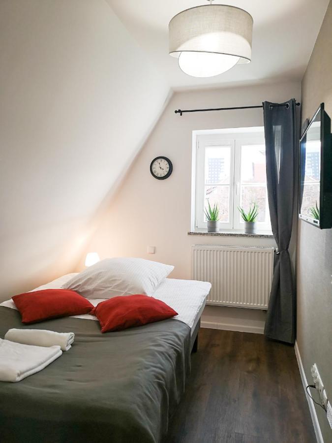 Zaulek Bialoskorniczy Wrocław Extérieur photo